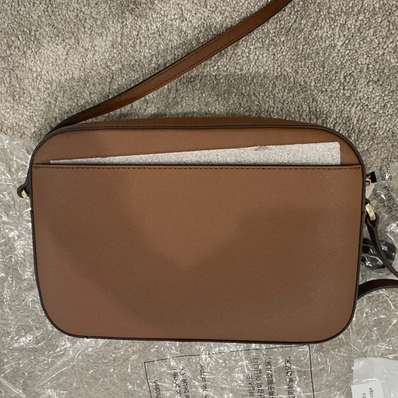 MK crossbody bag - Picture 2 of 6